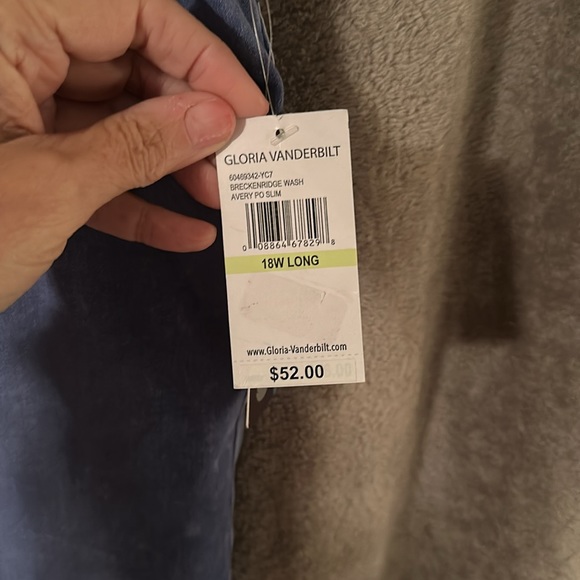 NWT Gloria Vanderbilt Avery pull on slimming 18W Long - Picture 2 of 6